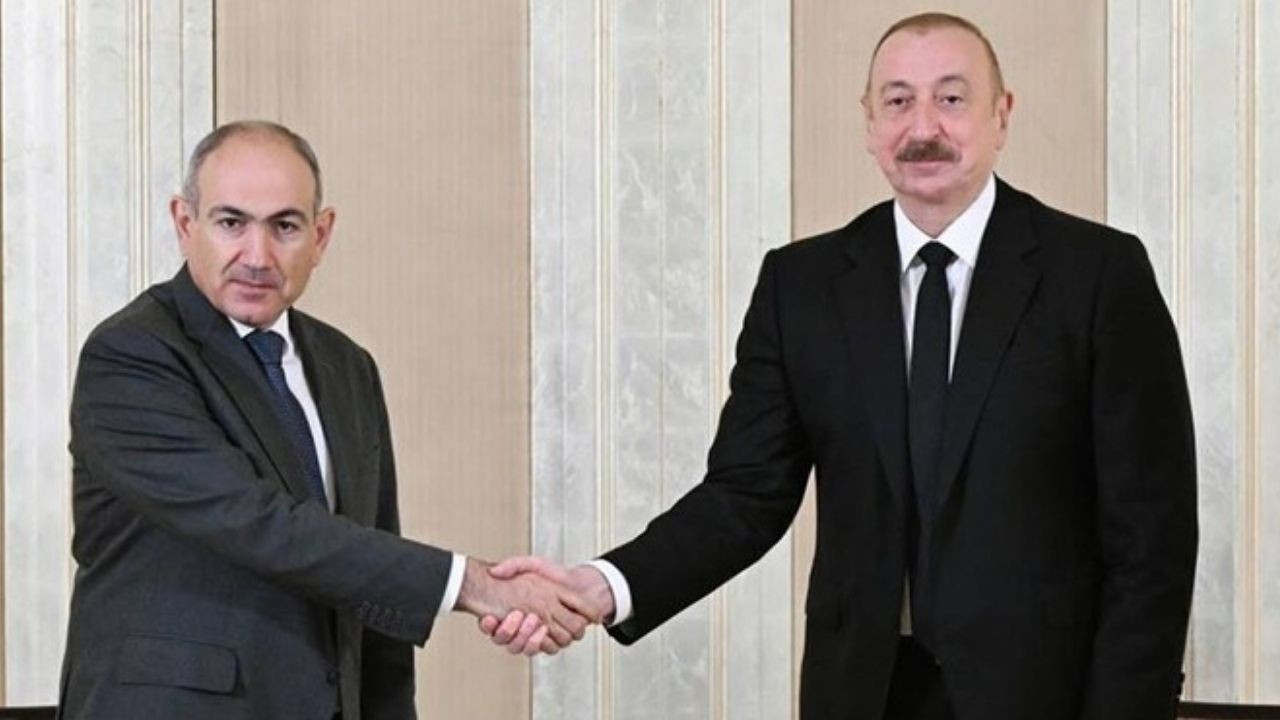 Aliyev ve Paşinyan barış için masada: Kritik görüşme başladı