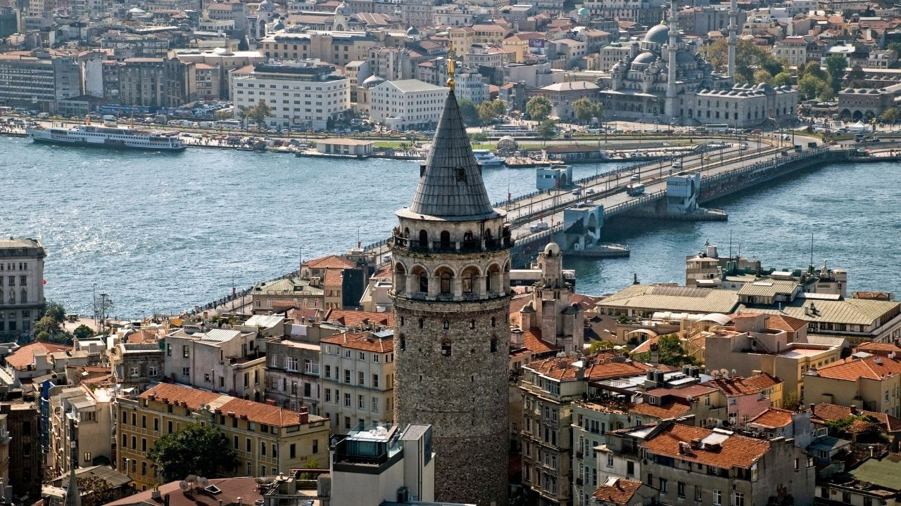 Türkiye'de 5 yılda 2,4 milyon kişi il değiştirdi! En çok İstanbul göç alıp, verdi