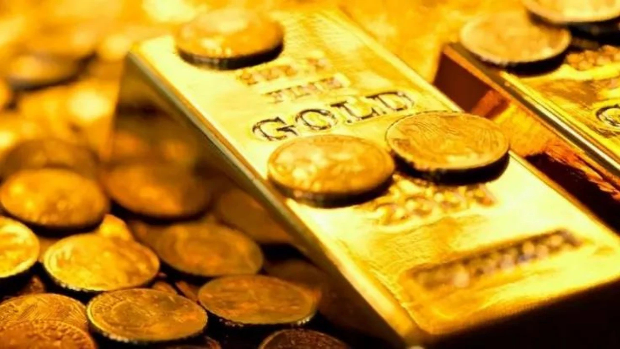 Dev bankalar tahminlerini güncelledi: Altın fiyatlarında yön ne olacak?