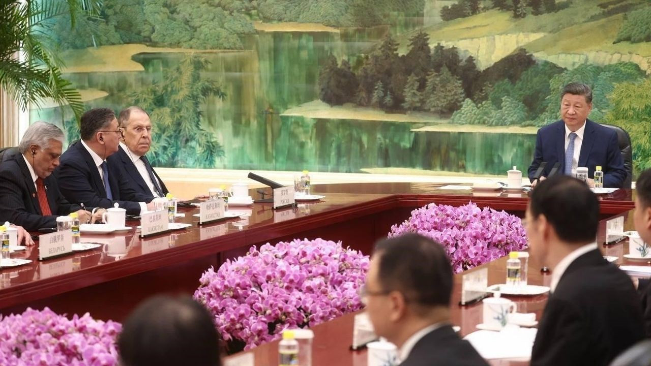 Çin-Rusya işbirliği derinleşiyor: Xi ve Lavrov’dan ‘Putin ziyareti’ öncesi kritik görüşme