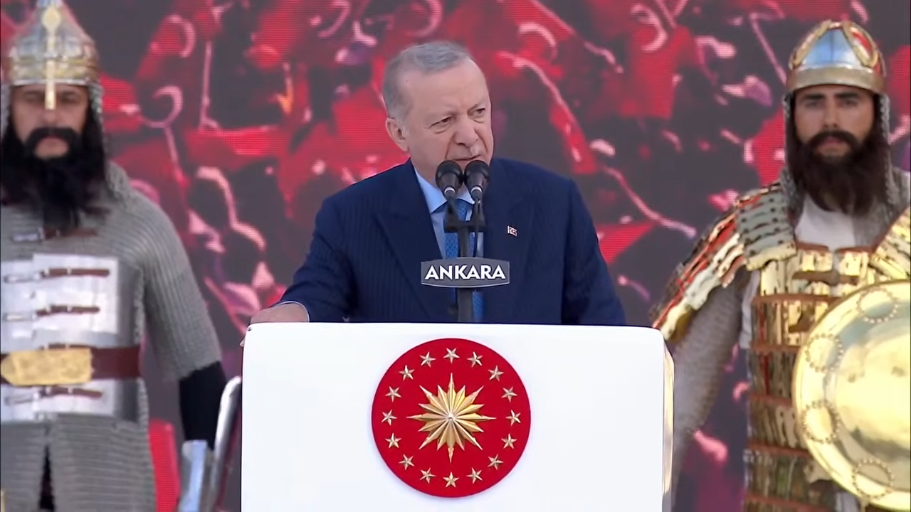 Cumhurbaşkanı Erdoğan: Tedbiri ve teyakkuzu asla elden bırakmayacağız