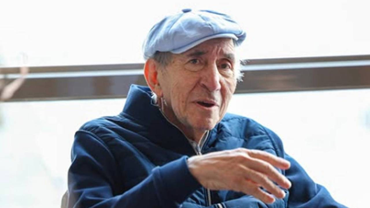 CHP'nin eski genel başkanlarından Altan Öymen hayatını kaybetti