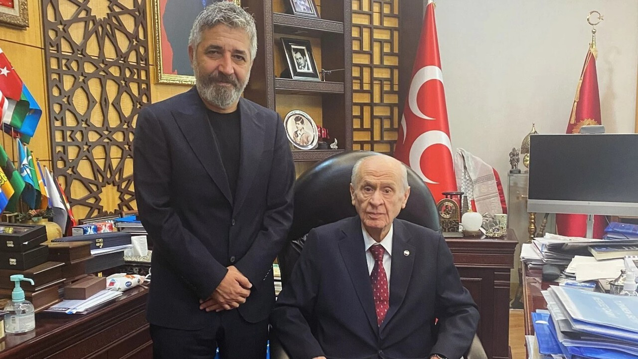 Bahçeli İstedi, "Terörsüz Türkiye Süreci" için türkü yazıldı: Ali Kınık seslendirdi Bahçeli İstedi, "Terörsüz Türkiye Süreci" için türkü yazıldı: Ali Kınık seslendirdi