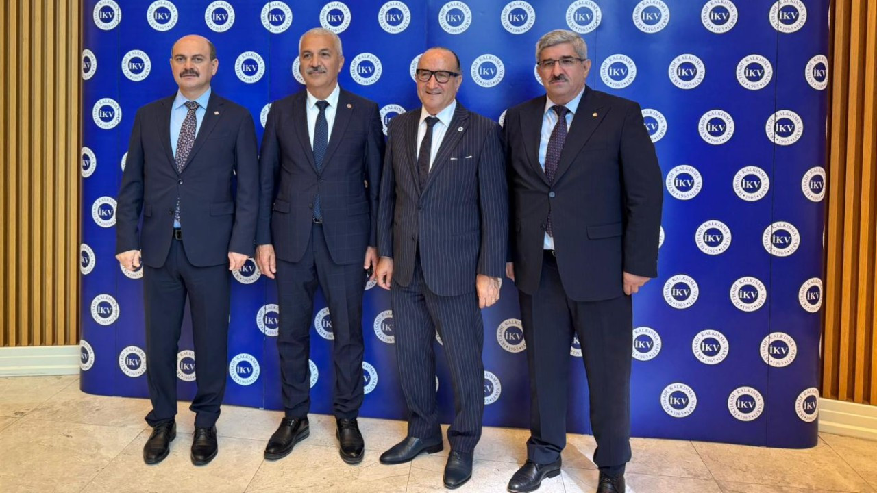 İKV Başkanlığına seçilen KSO Yönetim Kurulu Başkanı Ayhan Zeytinoğlu 6. Kez Güven Tazeledi