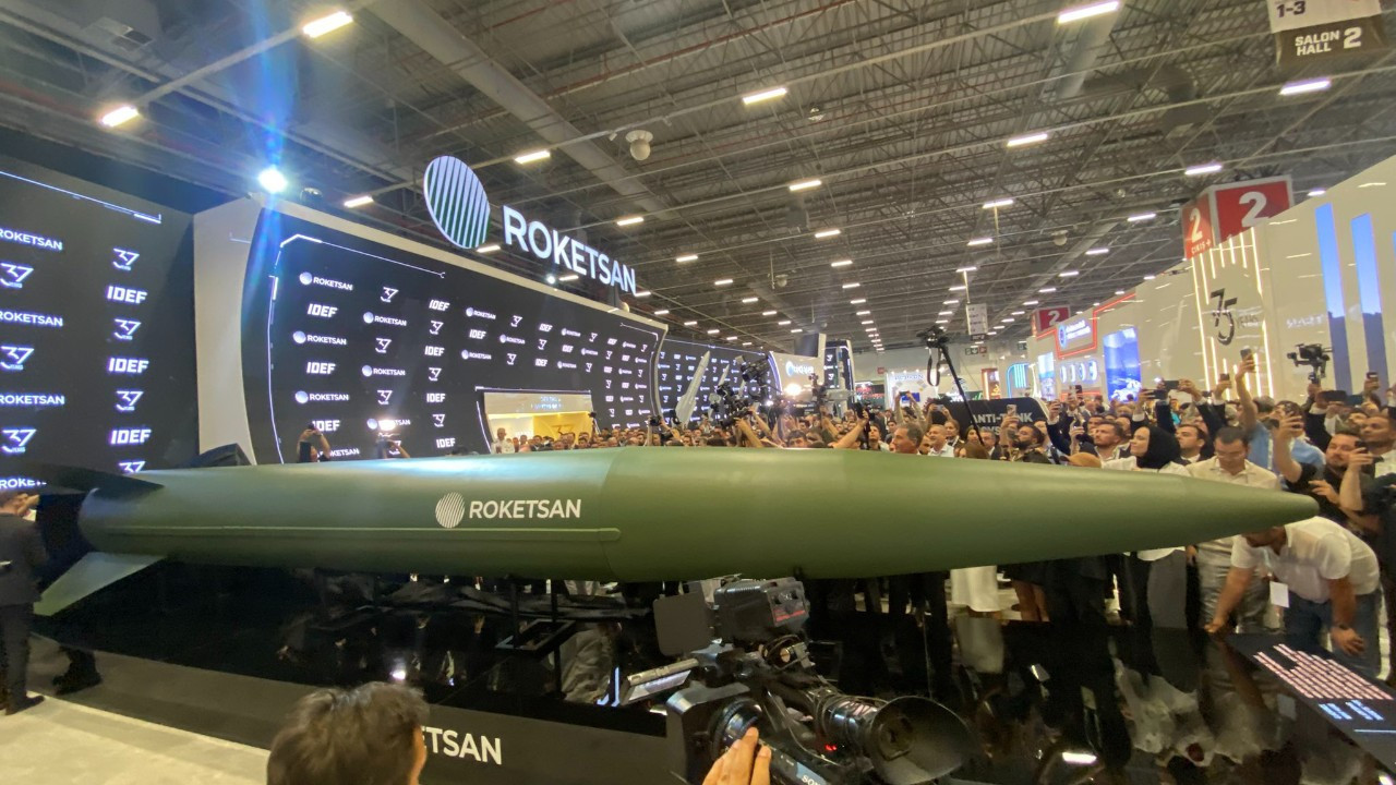 ROKETSAN, 6 yeni stratejik silahını ilk kez tanıttı