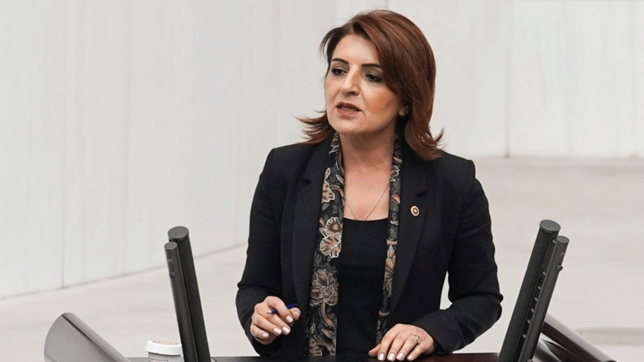 CHP Milletvekili Kış: 2 milyon emekli geçinebilmek için çalışıyor, iktidar hâlâ çıkıp başarı hikâyesi anlatıyor CHP Milletvekili Kış: 2 milyon emekli geçinebilmek için çalışıyor, iktidar hâlâ çıkıp başarı hikâyesi anlatıyor