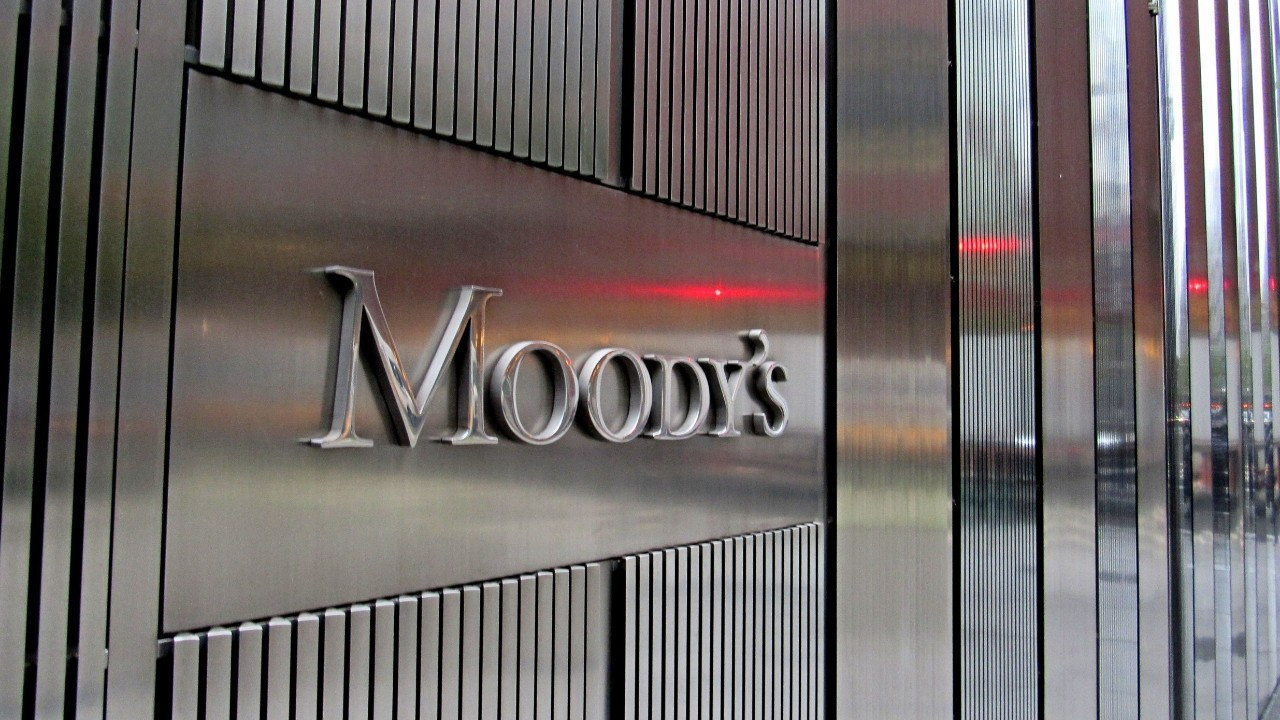 Moody's, Türkiye'nin kredi notunu yükseltti