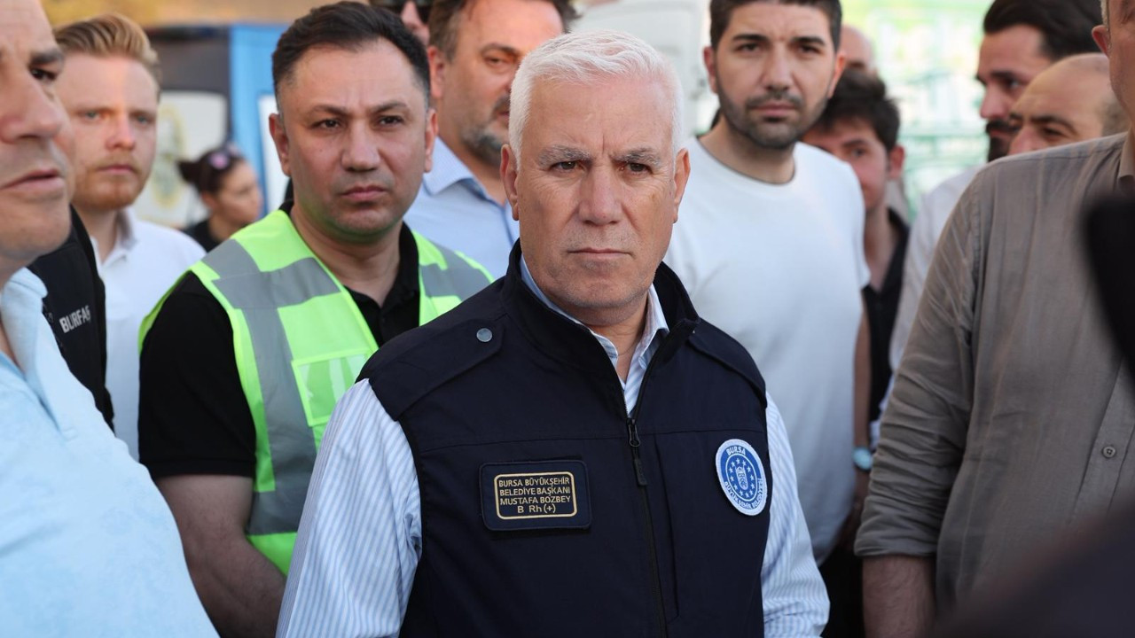 Başkan Bozbey, “Yangının 6 farklı bölgede bir anda başlamış olması düşündürücü”