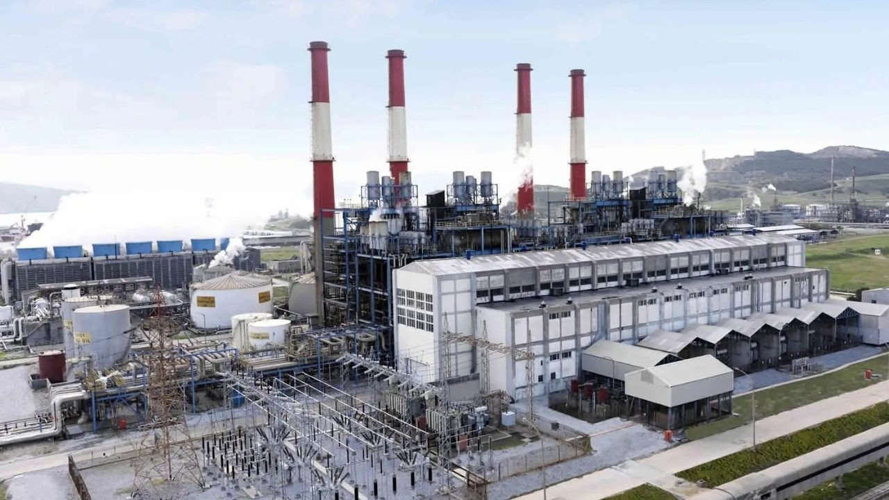 Petkim 2025’in ilk yarısında 3,3 milyar TL zarar açıkladı Petkim 2025’in ilk yarısında 3,3 milyar TL zarar açıkladı