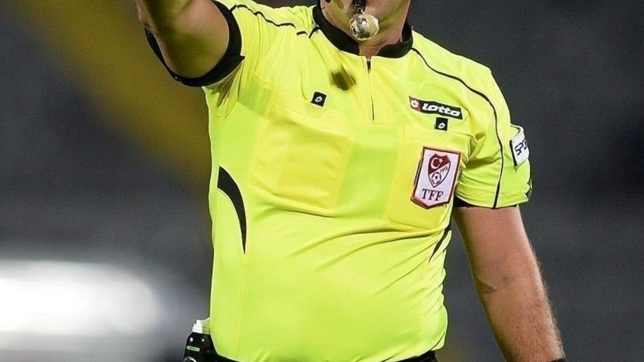 Süper Lig'te ilk hafta maçlarını yönetecek hakemler belli oldu