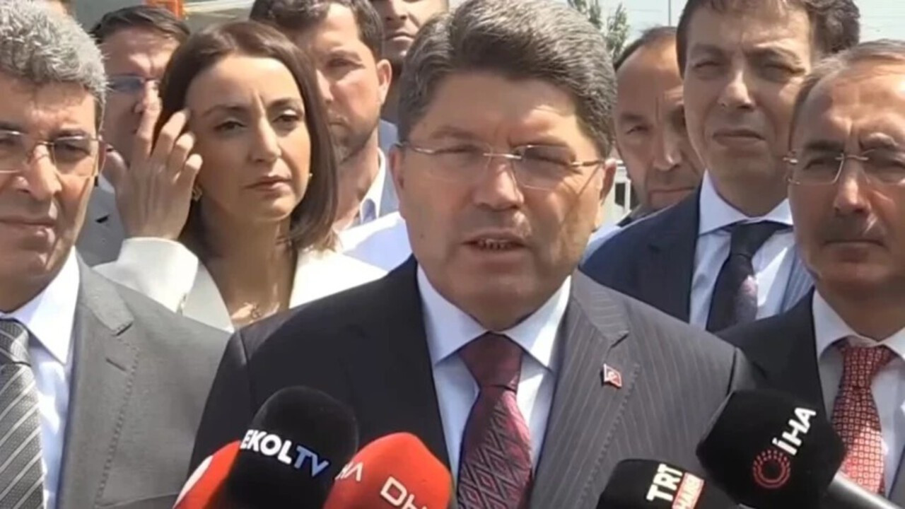 İBB yolsuzluk soruşturmasına ilişkin Bakan Tunç’tan açıklama: Soruşturmalar siyasi değil