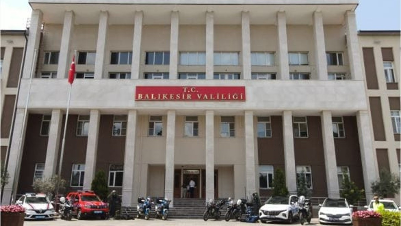 Balıkesir'de 6,1'lik deprem! Valilikten tatil açıklaması