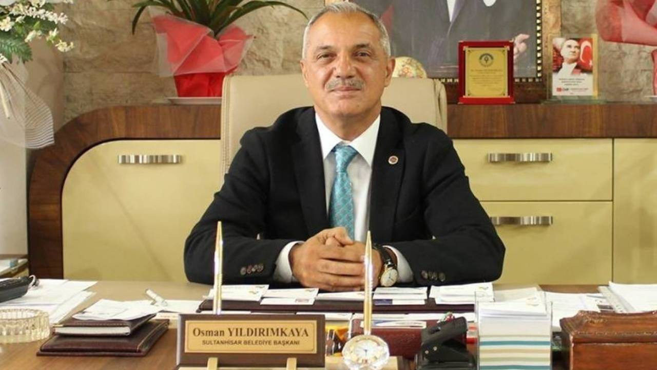 Aydın Sultanhisar Belediye Başkanı Osman Yıldırımkaya, CHP'den istifa etti Aydın Sultanhisar Belediye Başkanı Osman Yıldırımkaya, CHP'den istifa etti