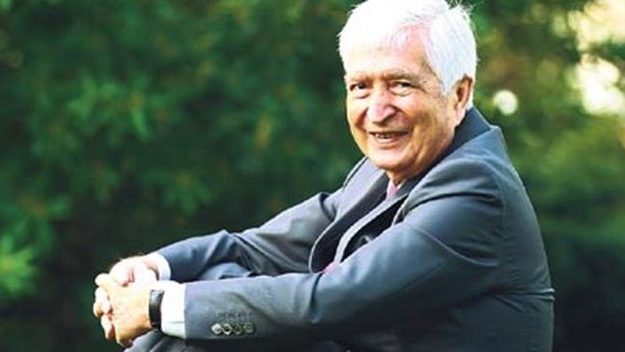 Güngör Uras’tan ders niteliğinde iki yazı