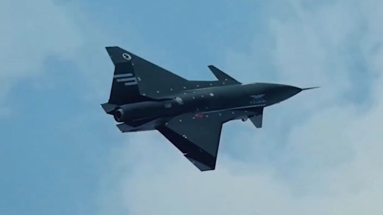 KIZILELMA PT-4, AB Kalkışlı Aerodinamik Sistem Tanımlama Testi’ni başarıyla geçti KIZILELMA PT-4, AB Kalkışlı Aerodinamik Sistem Tanımlama Testi’ni başarıyla geçti
