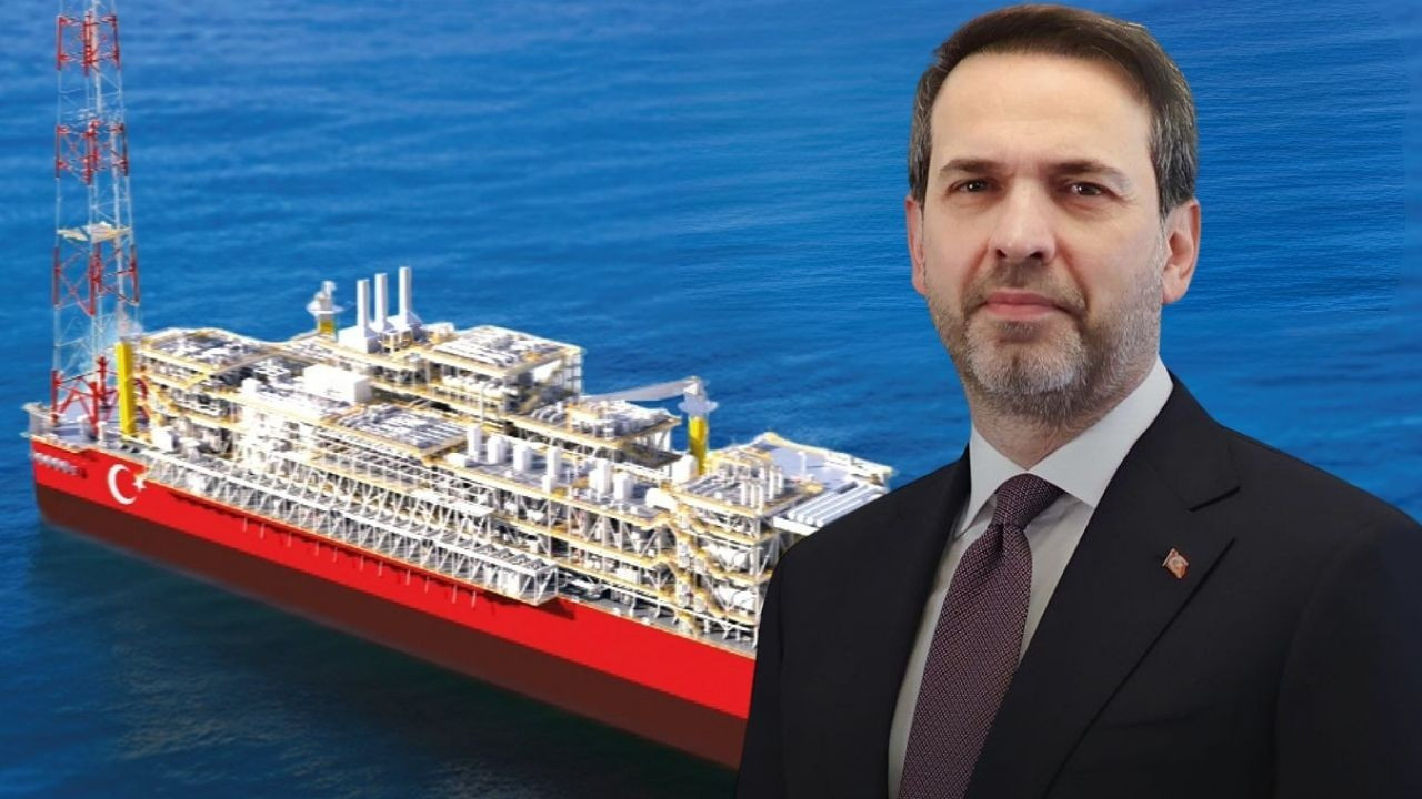 Karadeniz’e ikinci yüzer platform geliyor! Bakan Bayraktar: Üretim 40 milyon metreküpe yükselecek Karadeniz’e ikinci yüzer platform geliyor! Bakan Bayraktar: Üretim 40 milyon metreküpe yükselecek