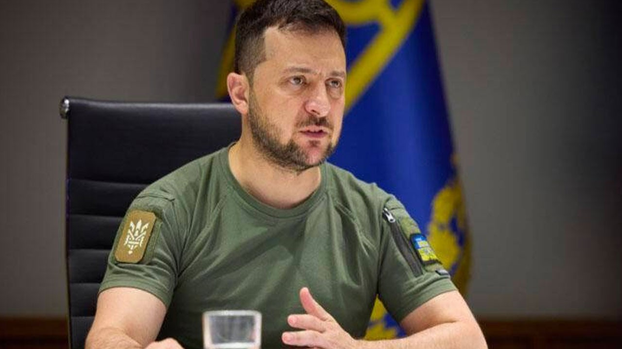 Zelenski: Putin ile görüşmelere Türkiye ev sahipliği yapabilir