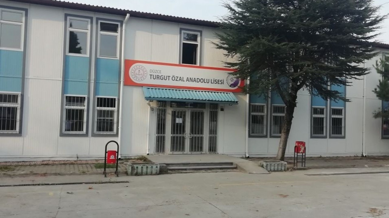18 maddelik okul kuralları listesi! Düzce Valiliği soruşturma başlattı