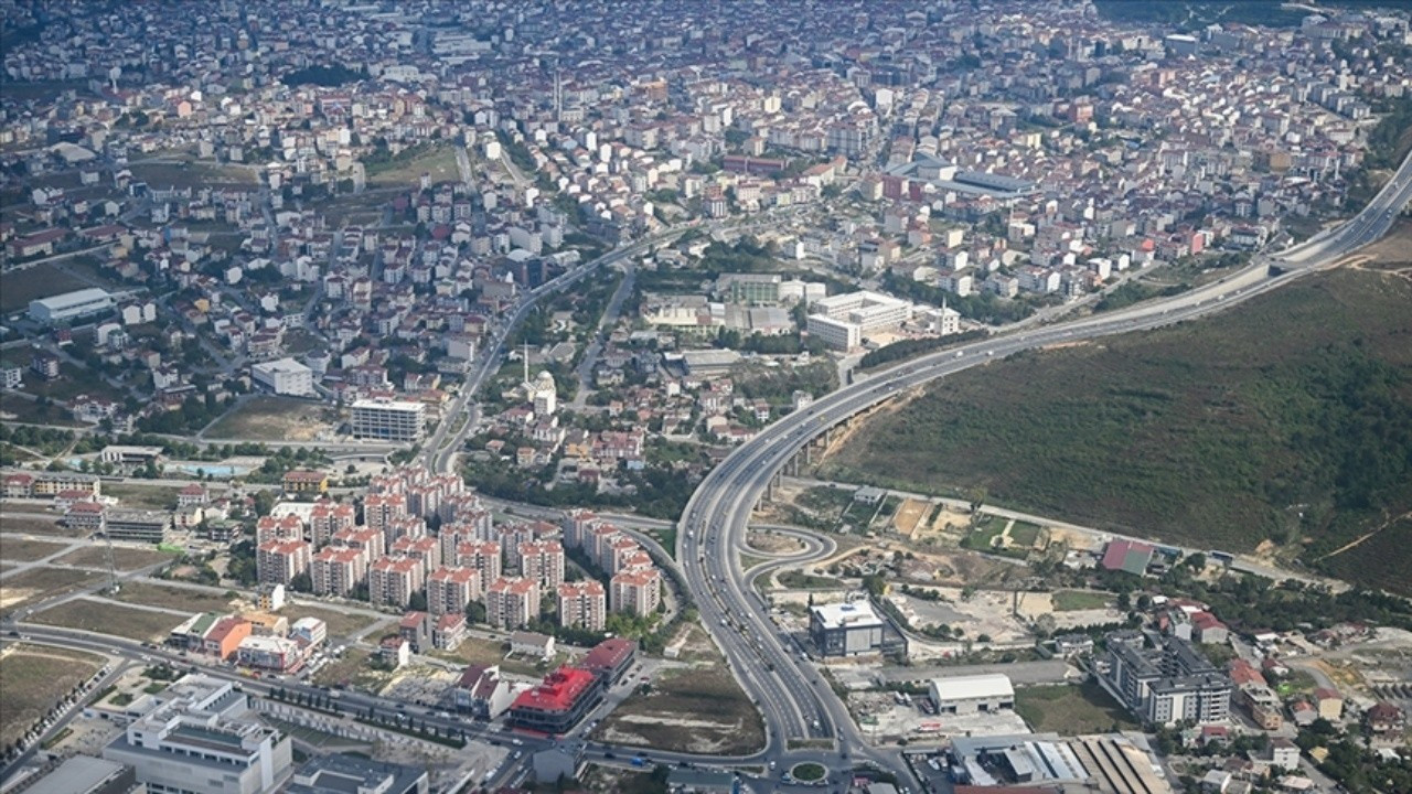 İstanbul’da kiralar 3,500 TL ile 2,2 milyon TL arasında İstanbul’da kiralar 3,500 TL ile 2,2 milyon TL arasında
