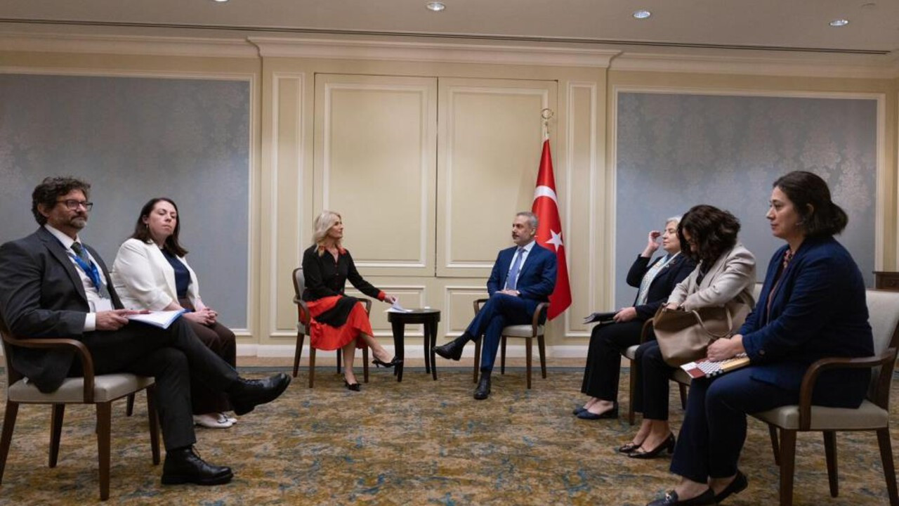 Dışişleri Bakanı Fidan, İrlanda-Türkiye Dostluk Grubu üyeleri ile bir araya geldi