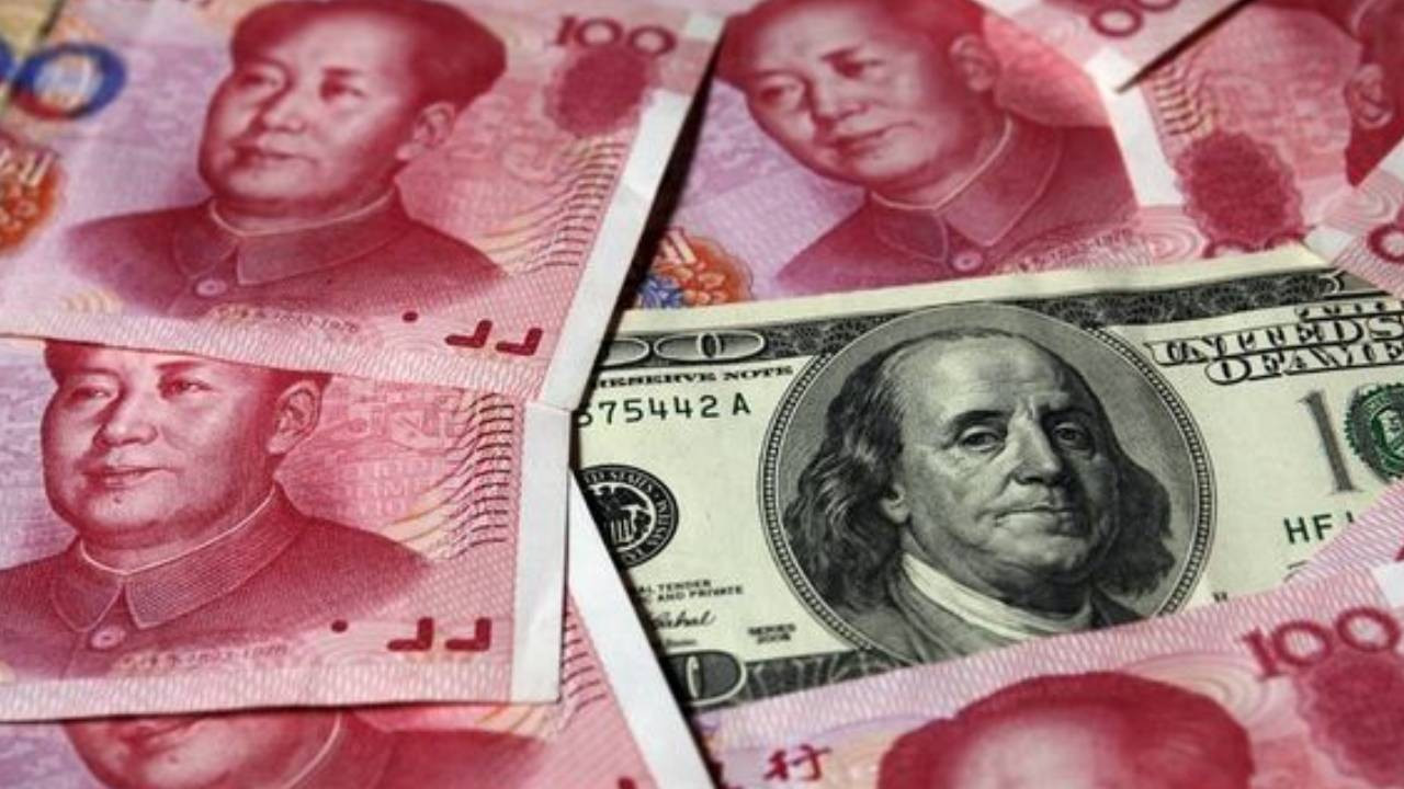 Yuan, dolar karşısında son 10 yılın zirvesine çıktı: Tüm zamanların rekorunu kırdı Yuan, dolar karşısında son 10 yılın zirvesine çıktı: Tüm zamanların rekorunu kırdı