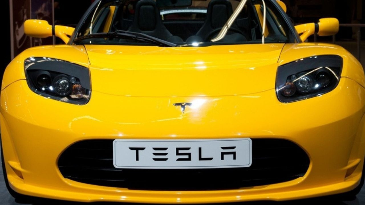 Piper Sandler Raporu: Tesla’nın Robo-taksi, Semi ve Optimus planı öne çıkıyor Piper Sandler Raporu: Tesla’nın Robo-taksi, Semi ve Optimus planı öne çıkıyor