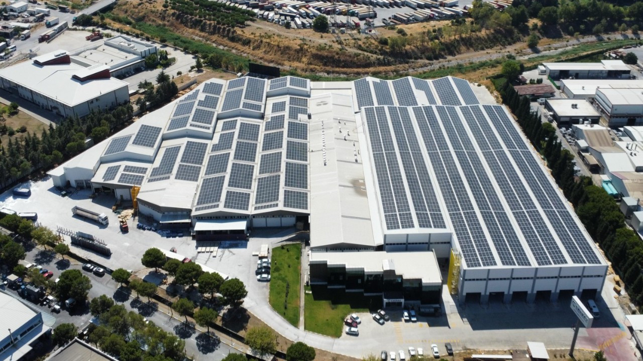 Çağdaş Cam, yapay zekâ destekli yeni yatırımla kapasitesini katlıyor