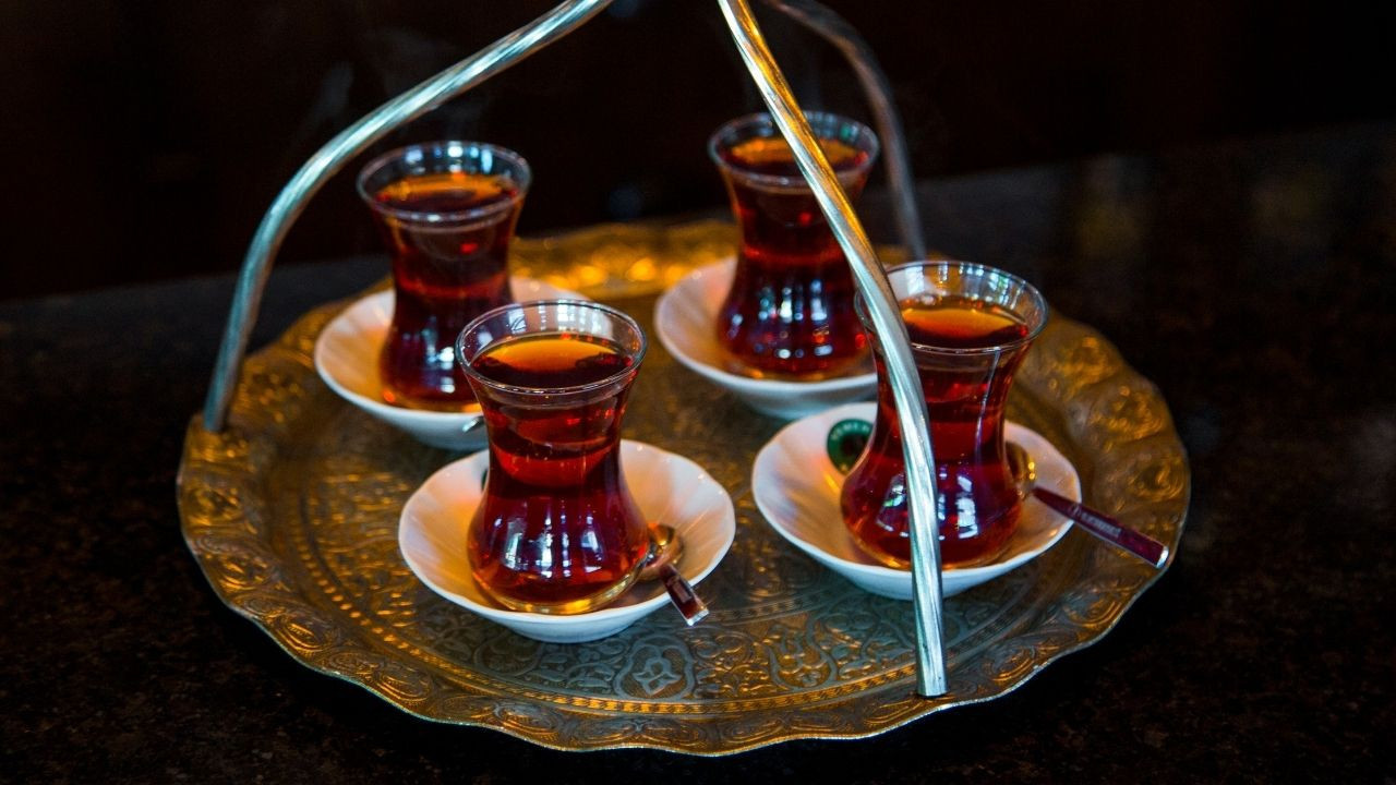 Çay ve kahve fiyatlarına zam geldi! Kahvehane, bahçe ve ocaklar yeni tarifeye geçiyor