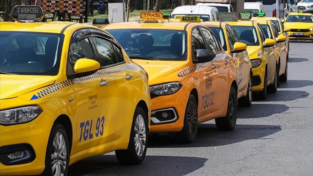 İstanbul taksilerinde yeni tarifeler devrede! Cihaz güncellemeleri yapılıyor