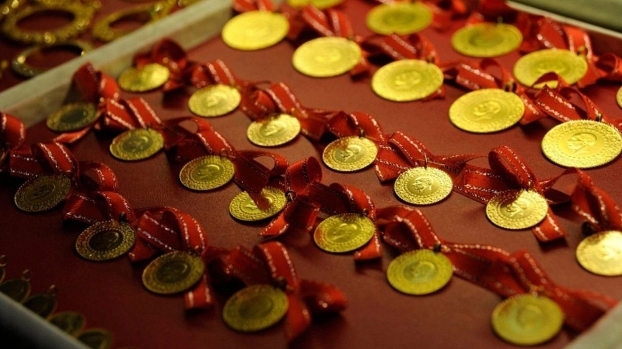 Asgari ücretli 7 yılda 2.5 çeyrek altın kaybetti