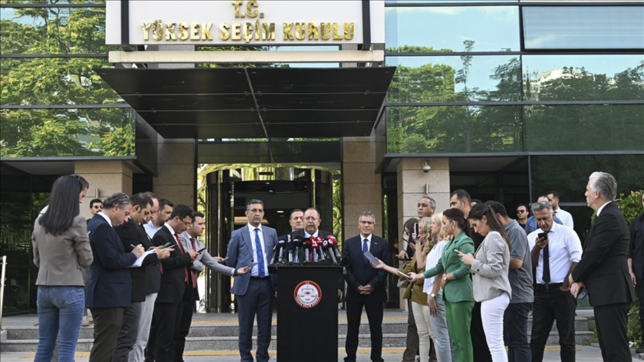 YSK, CHP gündemiyle toplanıyor: 22. Olağanüstü Kurultay için nihai karar verilecek