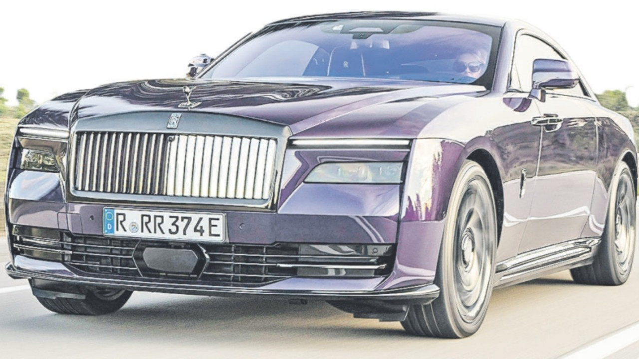 Rolls-Royce/Hilal Aysal: Mücevher, yat ve villalar tek rakibimiz'