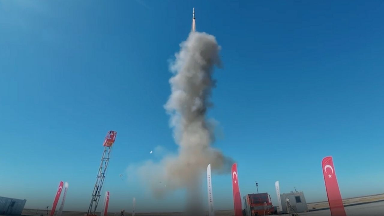 SİPER 1-D füzesi ilk kez ateşlendi