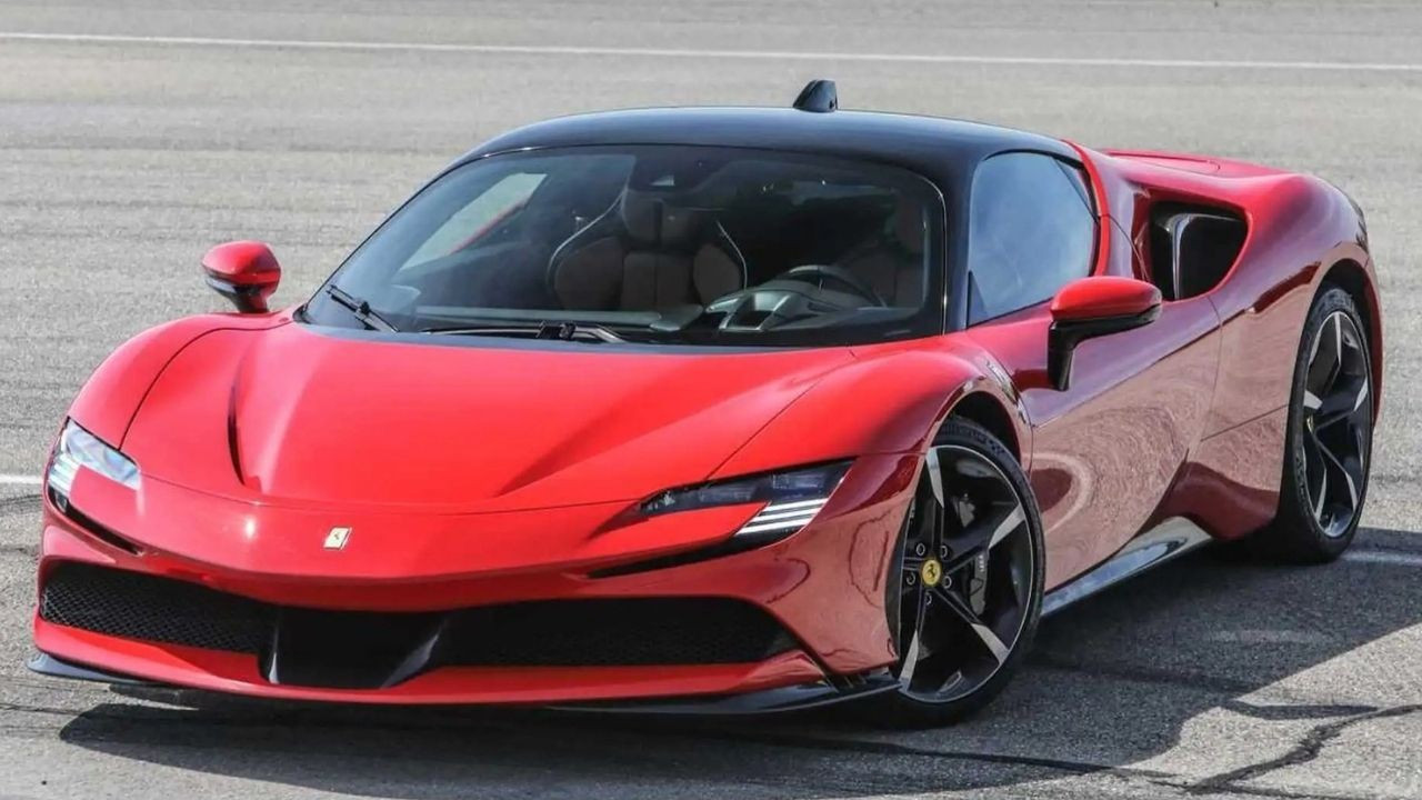 Ferrari'nin geliri beklentilerin üzerine çıktı