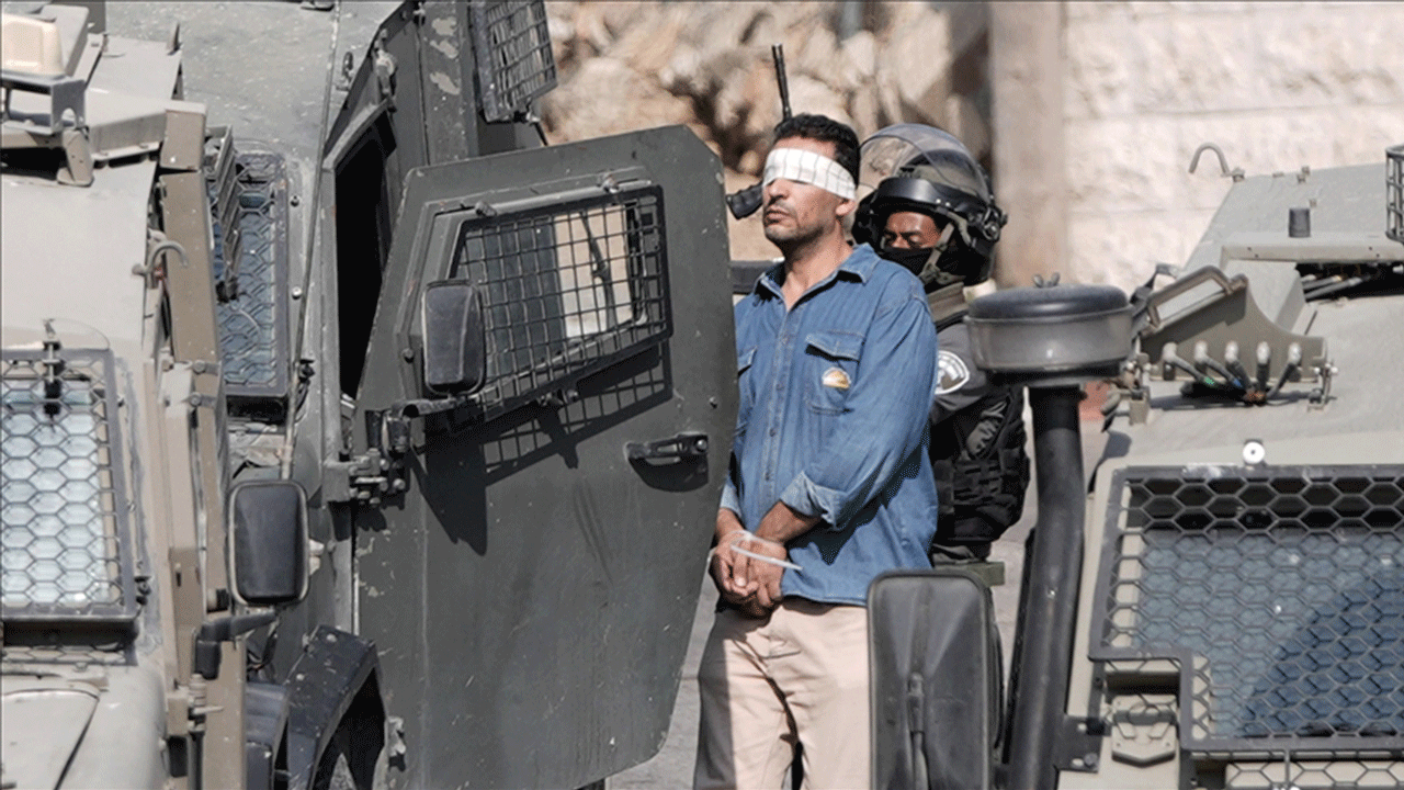 İsrail, Batı Şeria'nın çeşitli bölgelerine baskın düzenledi