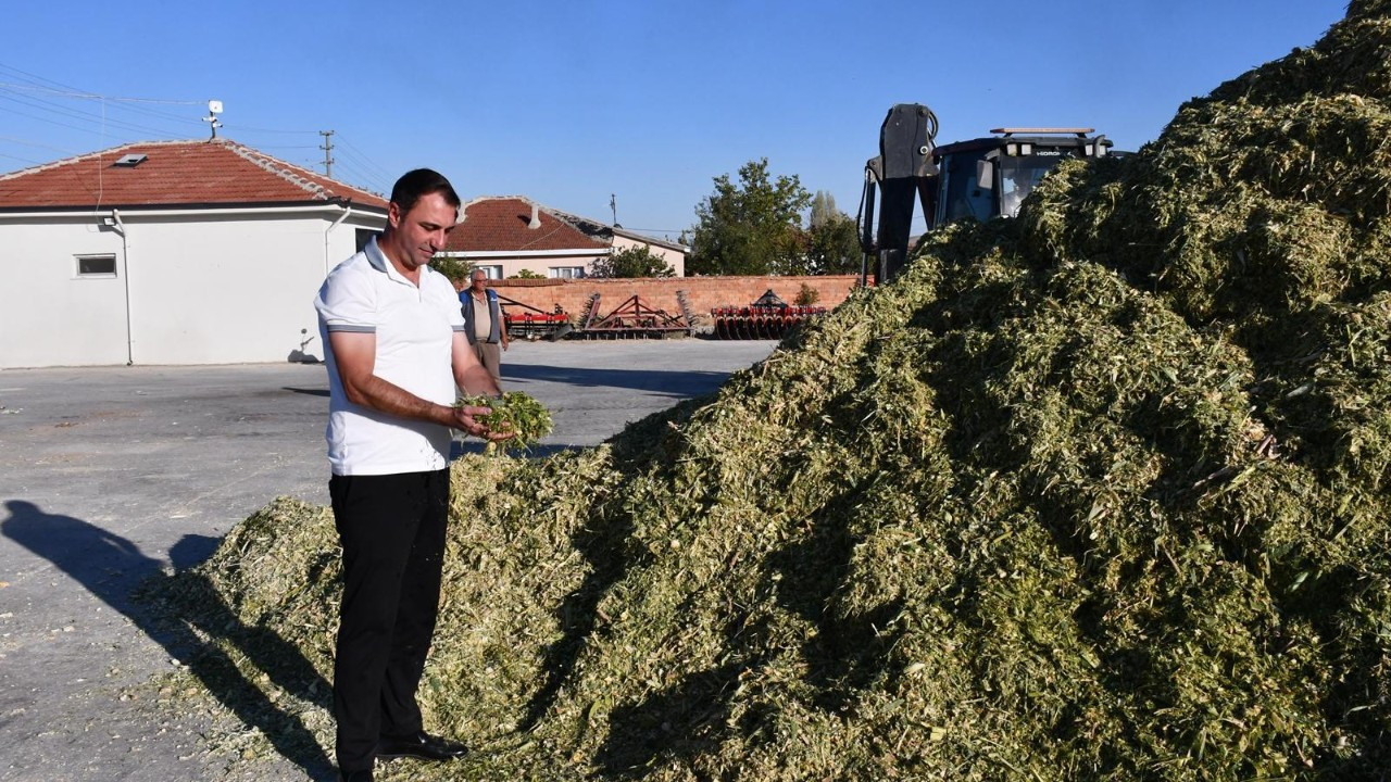 Karabacak " 4 bin ton pancar küspesini paketlemeyi hedefliyoruz"