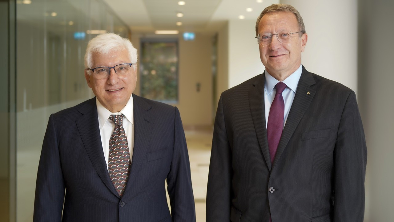 Reha Yolalan ve Mahmut Karayel imzalı “Dalgalardan Döngülere: Krizlerin Anatomisi” kitabı raflarda