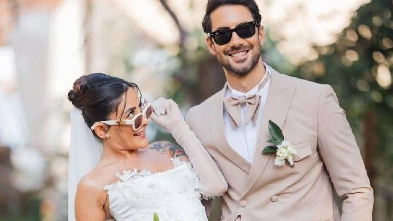 2 yıl önce evlenen ünlü sanatçı Melek Mosso eşinden ayrıldı