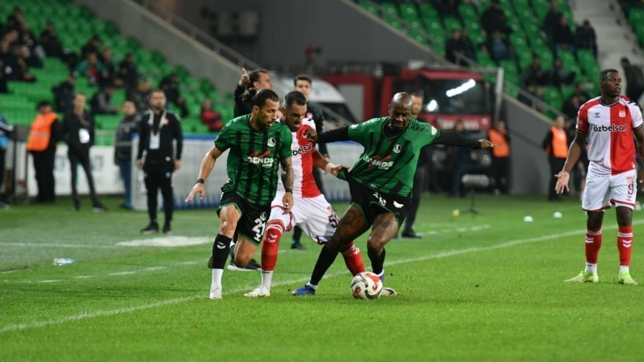 PFDK Sakaryaspor'a hükmen mağlubiyet cezası verdi