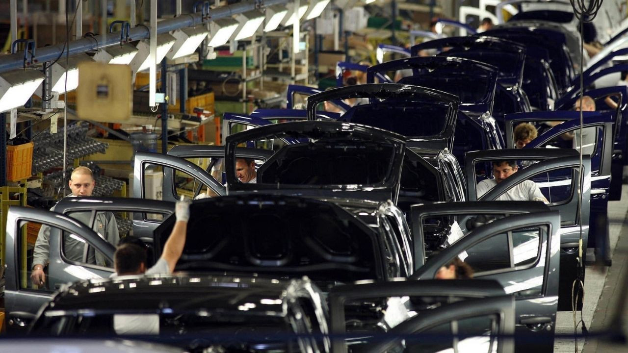 Fransız otomotiv devi siber saldırı kurbanı oldu! Müşterilerin kişisel verileri çalındı