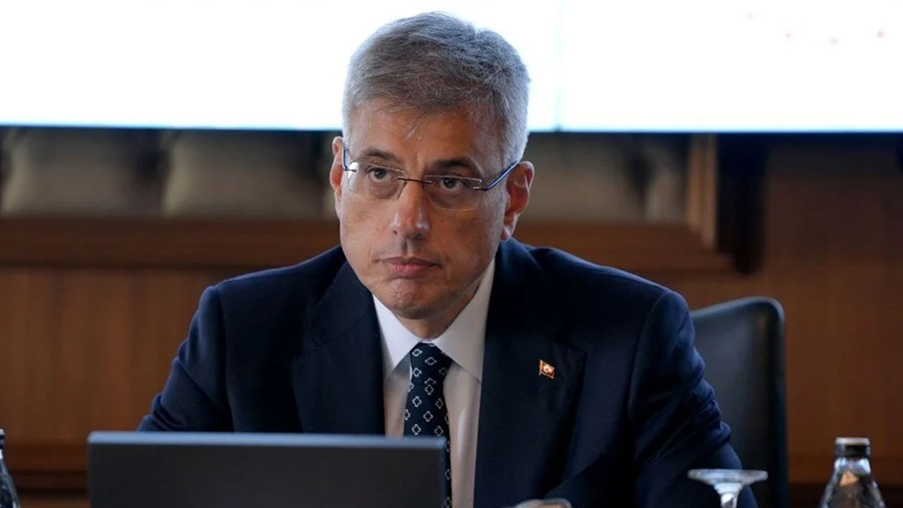 Sağlık Bakanı Memişoğlu canlı yayında yanıtladı: Sağlıkta yeni atama olacak mı?