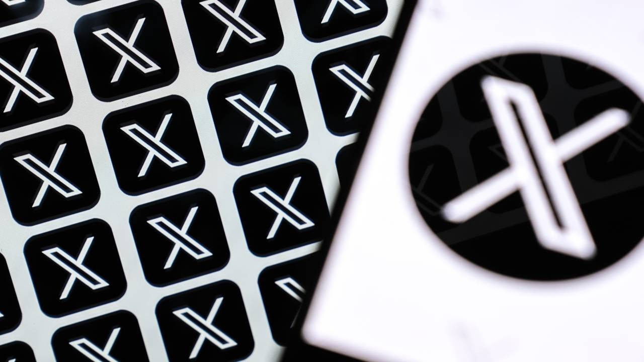 X çöktü mü? Bakan Yardımcısı'ndan erişim problemi açıklaması