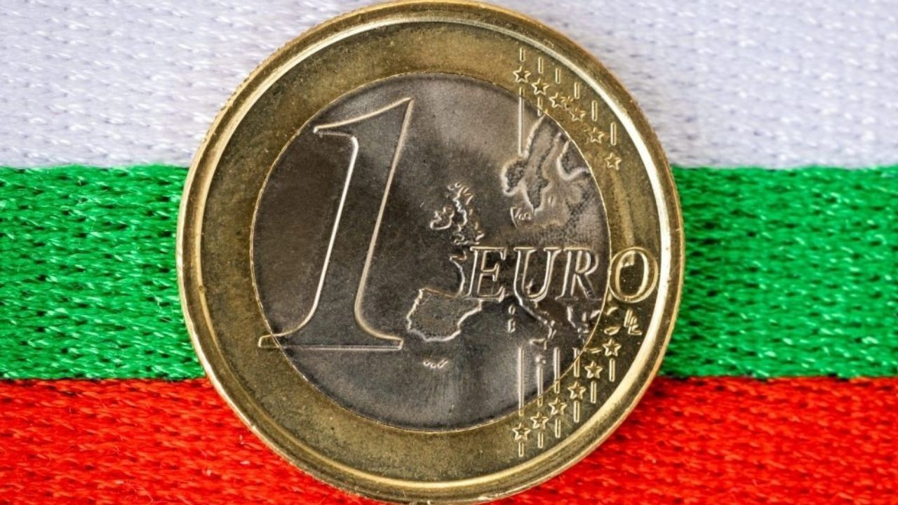Bulgaristan’da para birimi değişikliği nedeniyle 2 gün resmi tatil ilan edildi