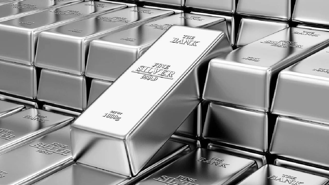Gümüşte tarihi zirve: Tüm zamanların en yüksek seviyesini gördü