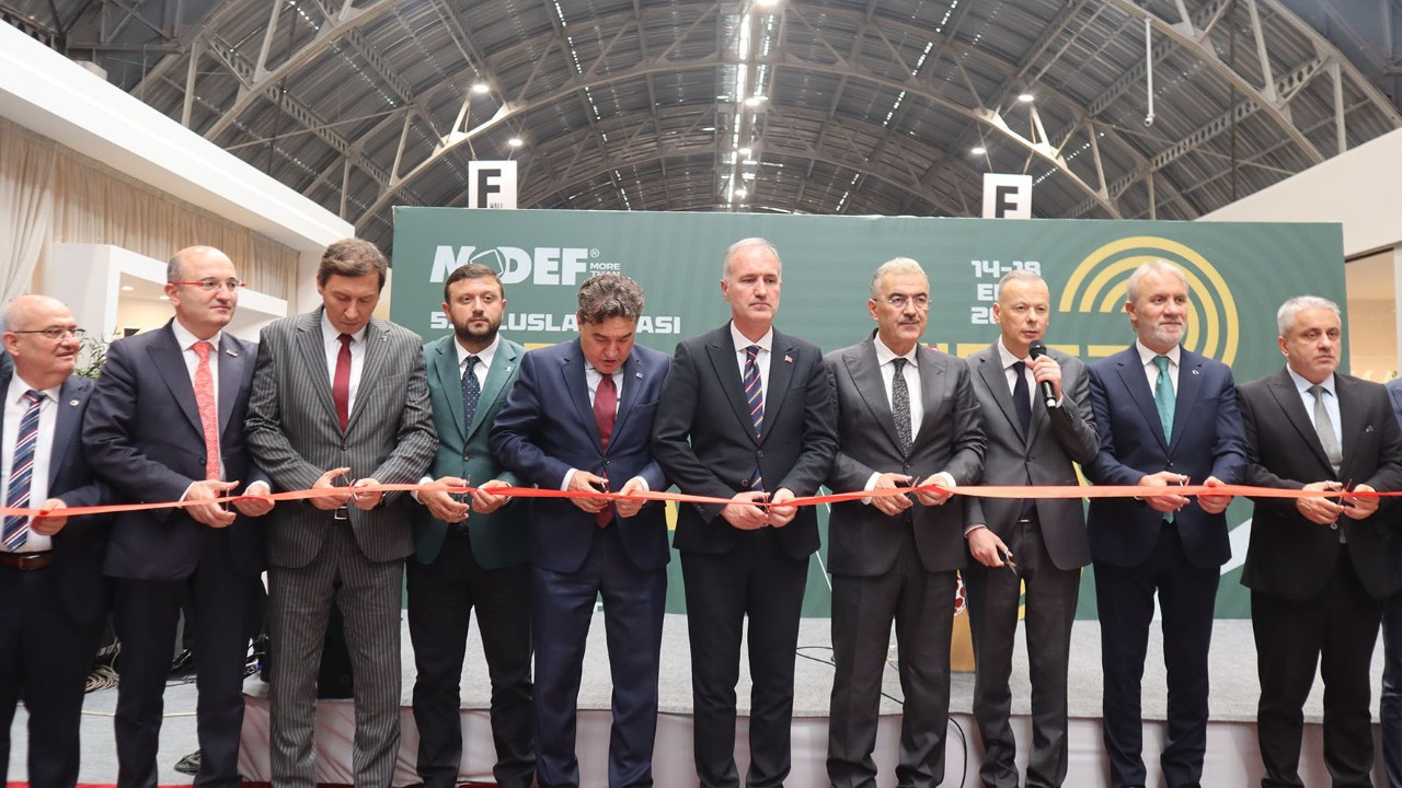 İnegöl Mobilya Fuarı kapılarını açtı, sektör destek ve finansman çağrısı yaptı