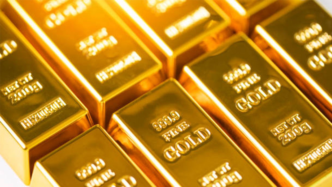 Ons altın 4.240 dolar seviyesiyle rekor tazeledi, gram altın 6 bin lira sınırına yaklaştı