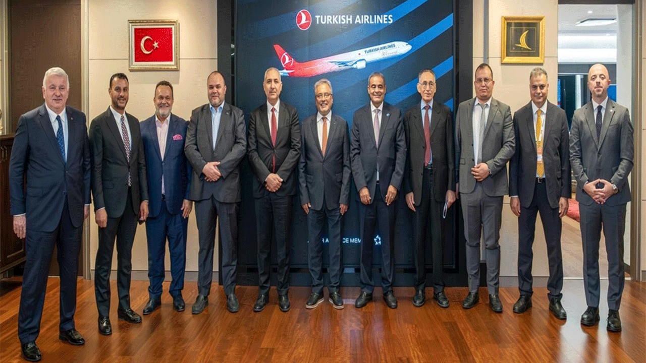 Libyalı bakanlar THY’yi ziyaret etti