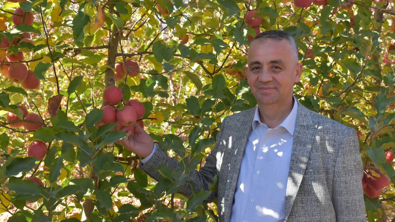 "Dünyanın en büyük elma üreticisi olmak istiyoruz"