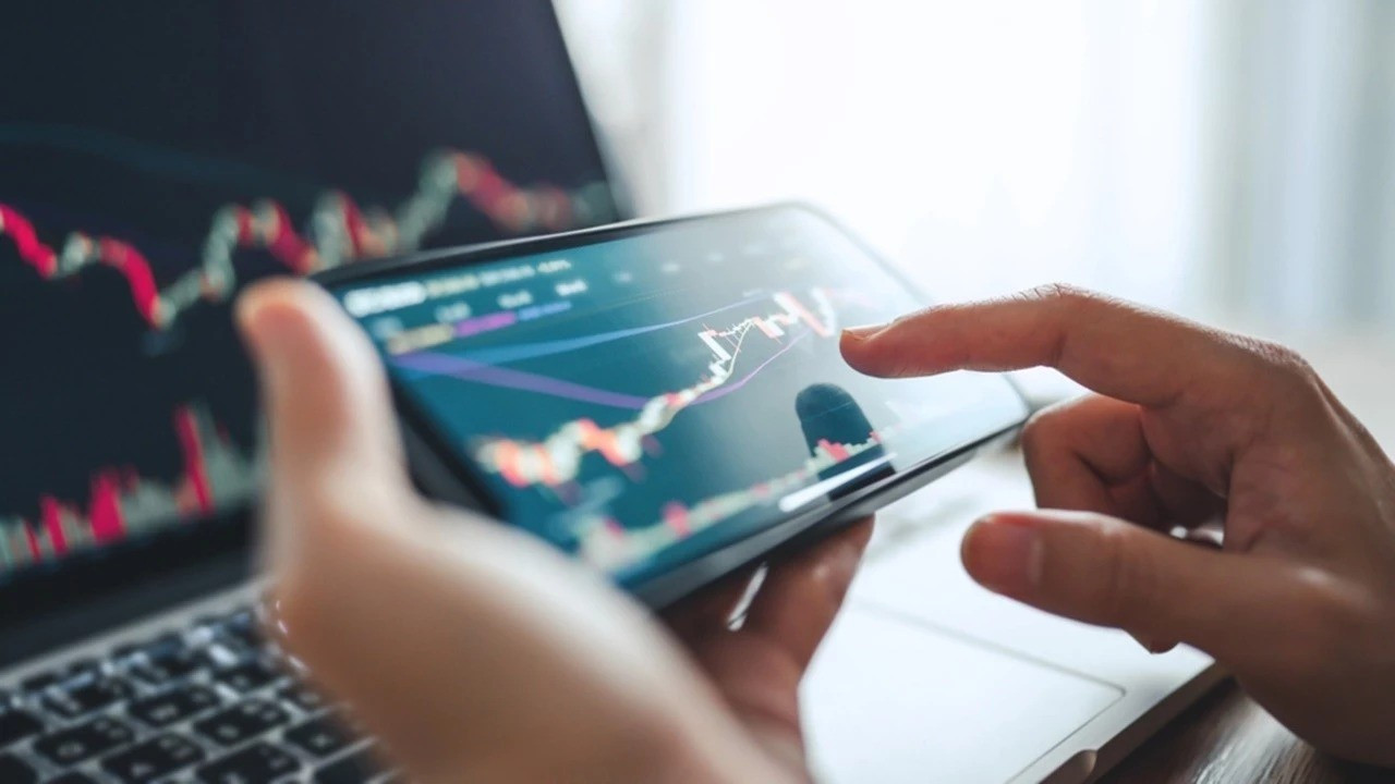 Yatırımcı borsadan kaçıyor! 324 bin yatırımcı fon ve tahvillere yöneldi