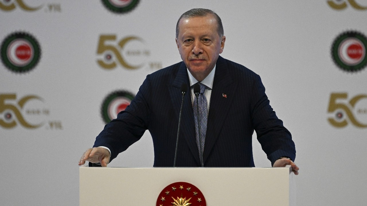 Erdoğan: Çalışma barışı adaletli davranmakla temin edilebilir